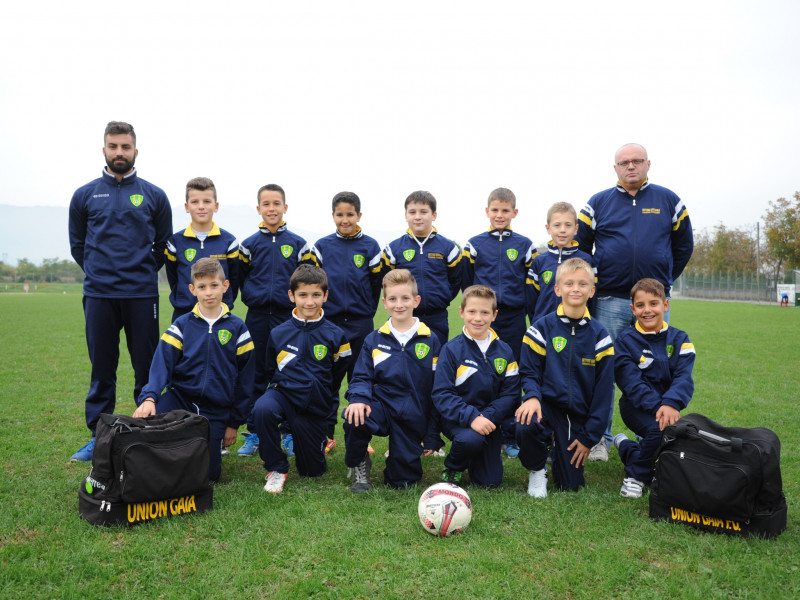 Pulcini Stagione 2016/17 (anno 2006 Squadra A)